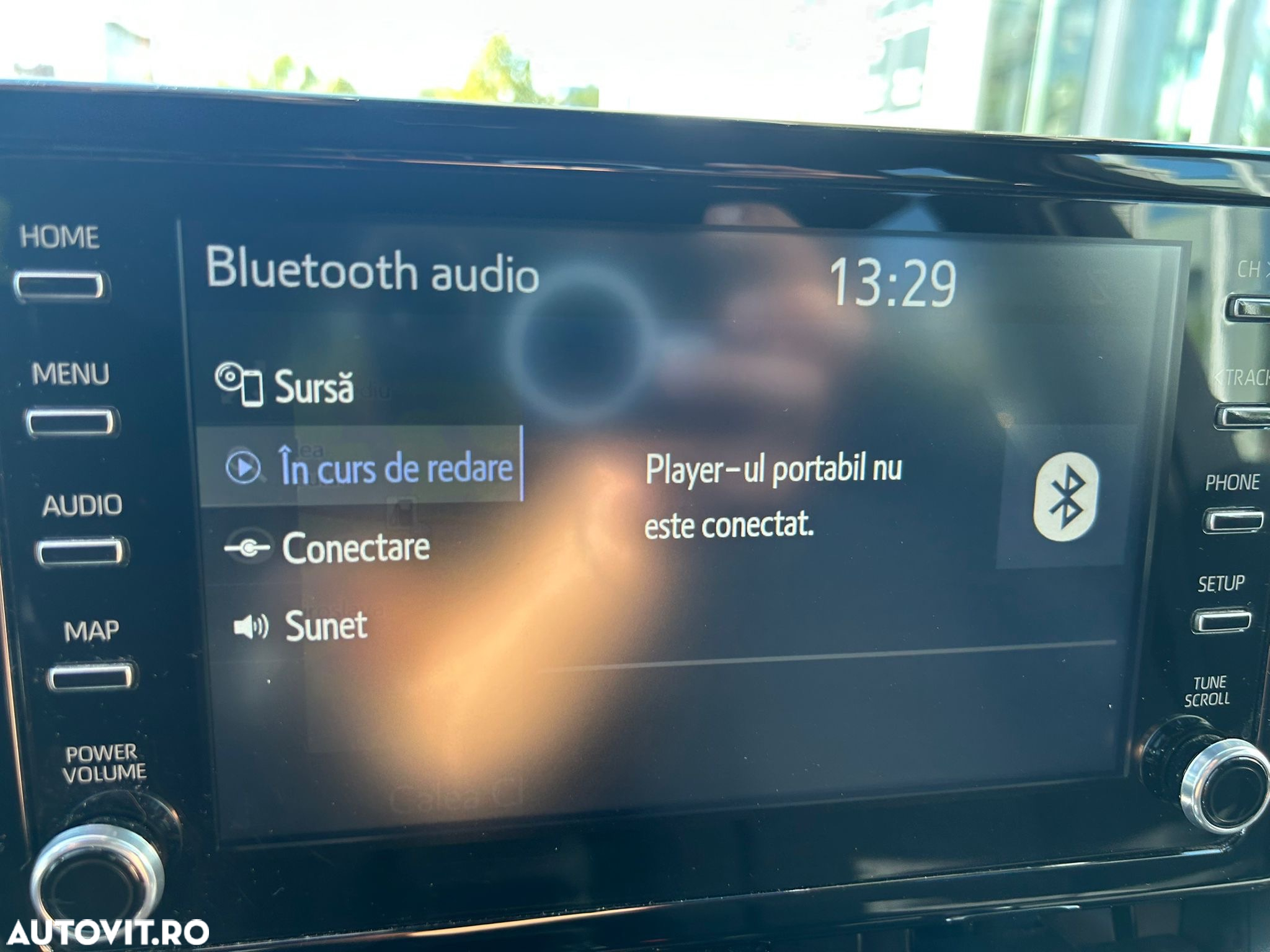 Toyota Corolla 1.8 Hybrid Comfort - 17