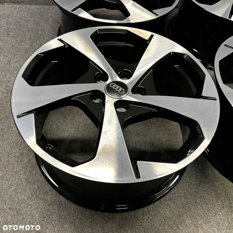 KOMPLET FELG AUDI A3 8V 8V0 18” 18 S-LINE S3 8V0601025DB - 5