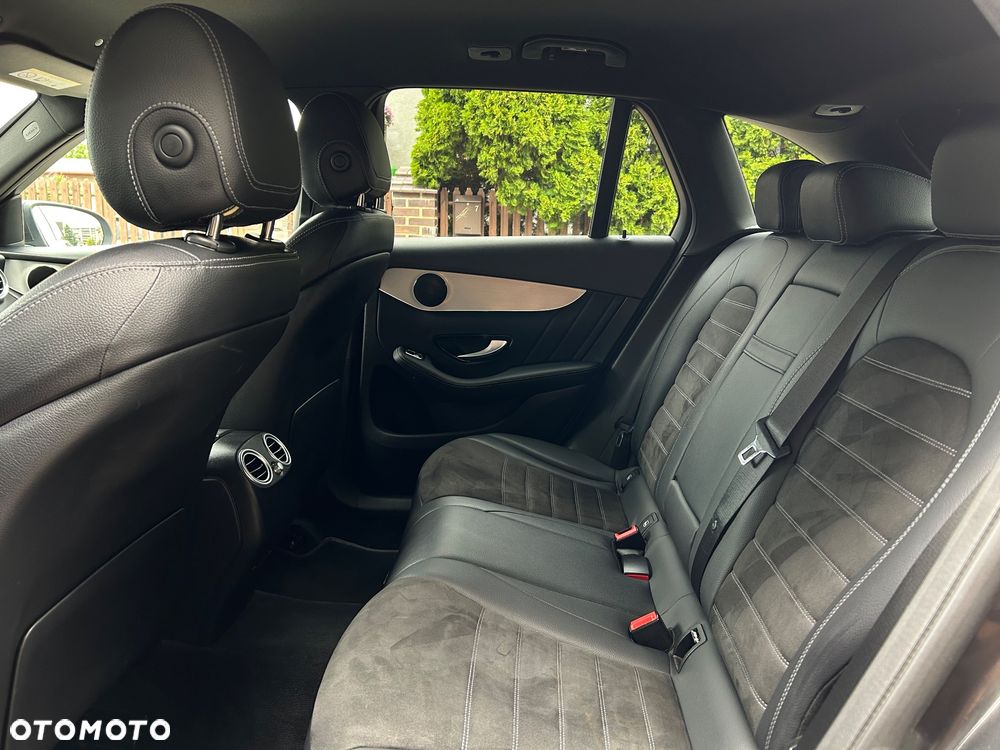 Mercedes-Benz GLC 200 d 4-Matic Business Edition - 30