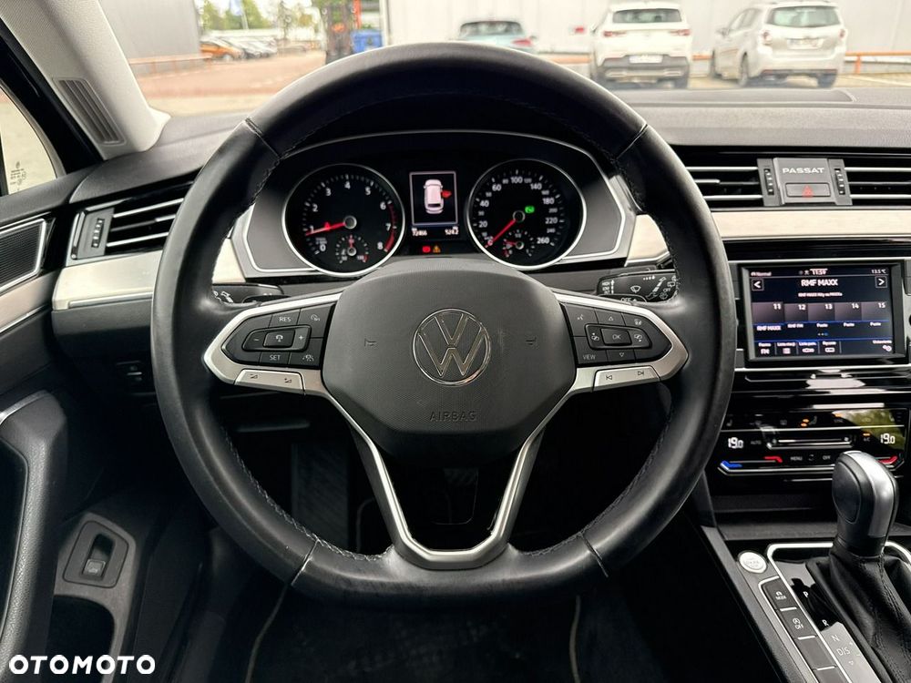 Volkswagen Passat 2.0 TSI Elegance DSG - 26