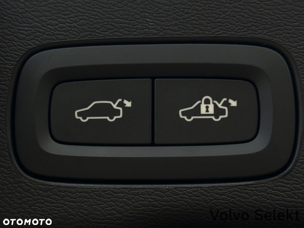 Volvo XC 60 - 18