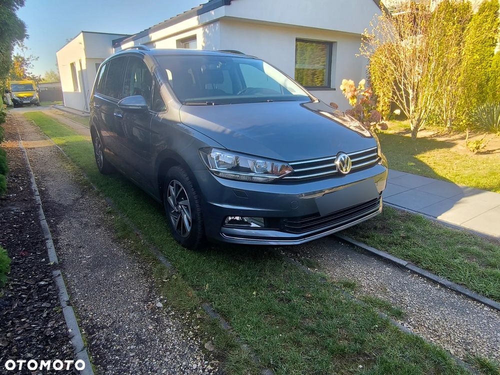 Volkswagen Touran 2017 photo 4