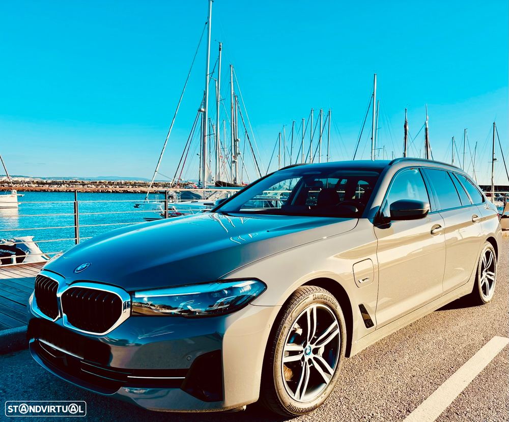 BMW 530 e Line Luxury - 1
