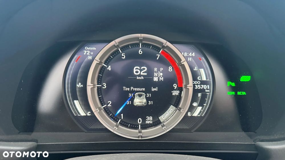 Lexus LC 500 Carbon - 16