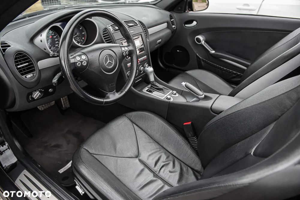 Mercedes-Benz SLK 350 7G-TRONIC - 14