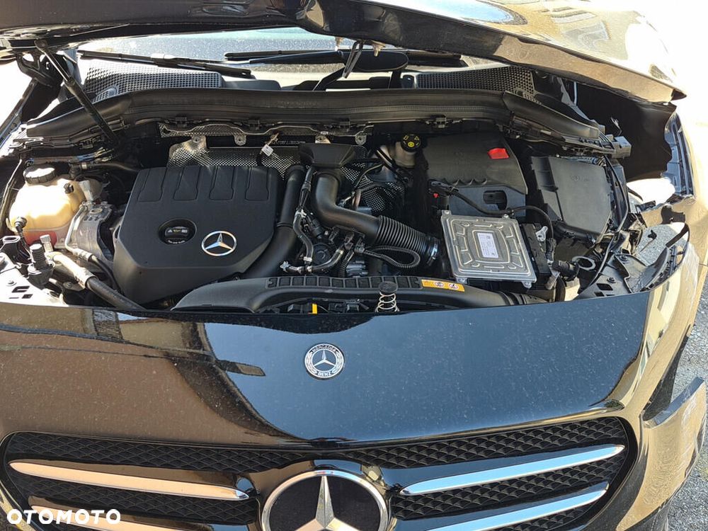 Mercedes-Benz Klasa B 200 7G-DCT - 7