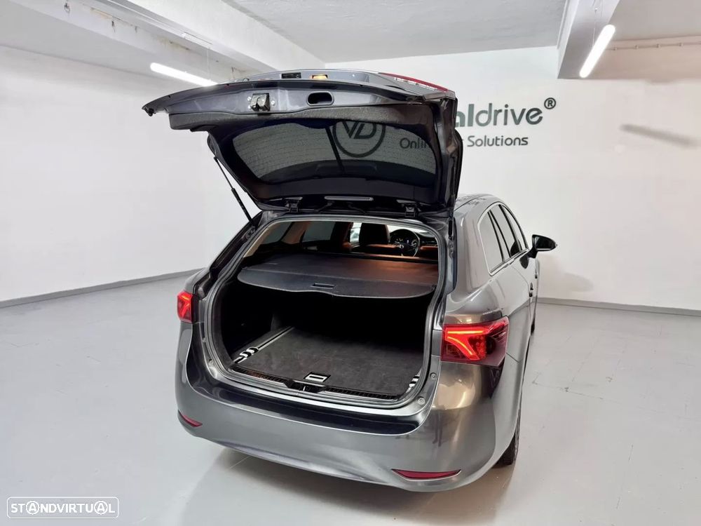Toyota Avensis Touring Sports 2.0 D-4D Luxury+GPS - 54