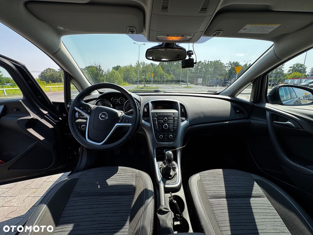 Opel Astra 1.6 EU6 - 22