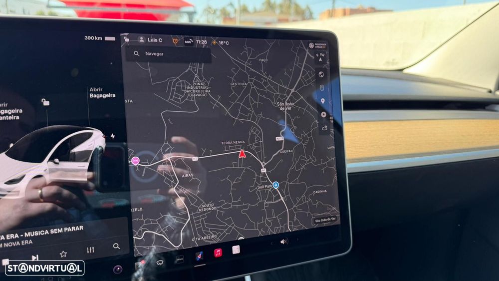 Tesla Model 3 Long-Range Dual Motor AWD - 29