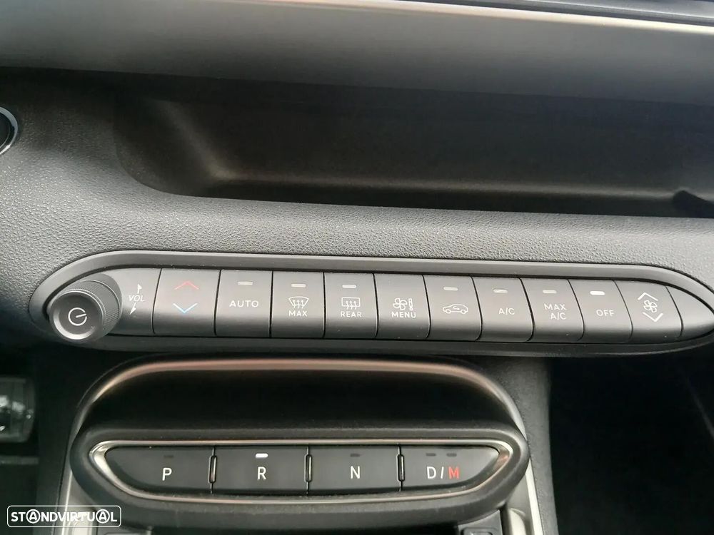 Jeep Avenger 1.2 e-Hybrid Summit DCT - 22