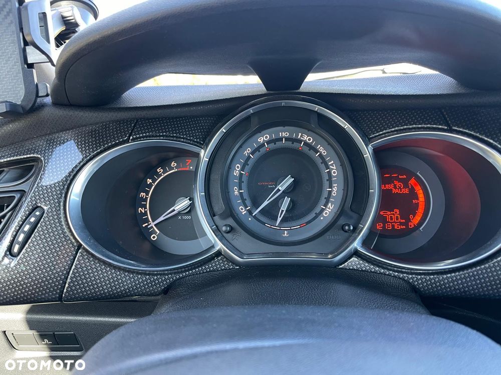 Citroën DS3 1.6 THP SportChic - 17