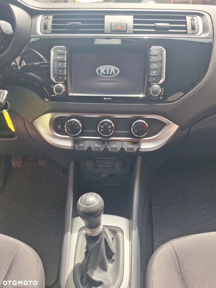 Kia Rio 1.2 L Business Line - 5