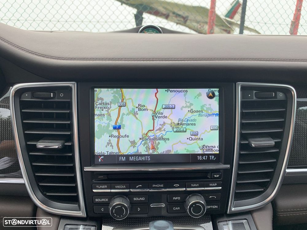 Porsche Panamera 3.0 V6 - 30