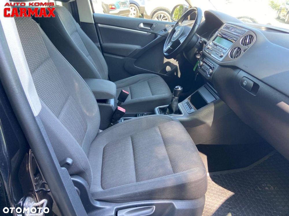 Volkswagen Tiguan - 22
