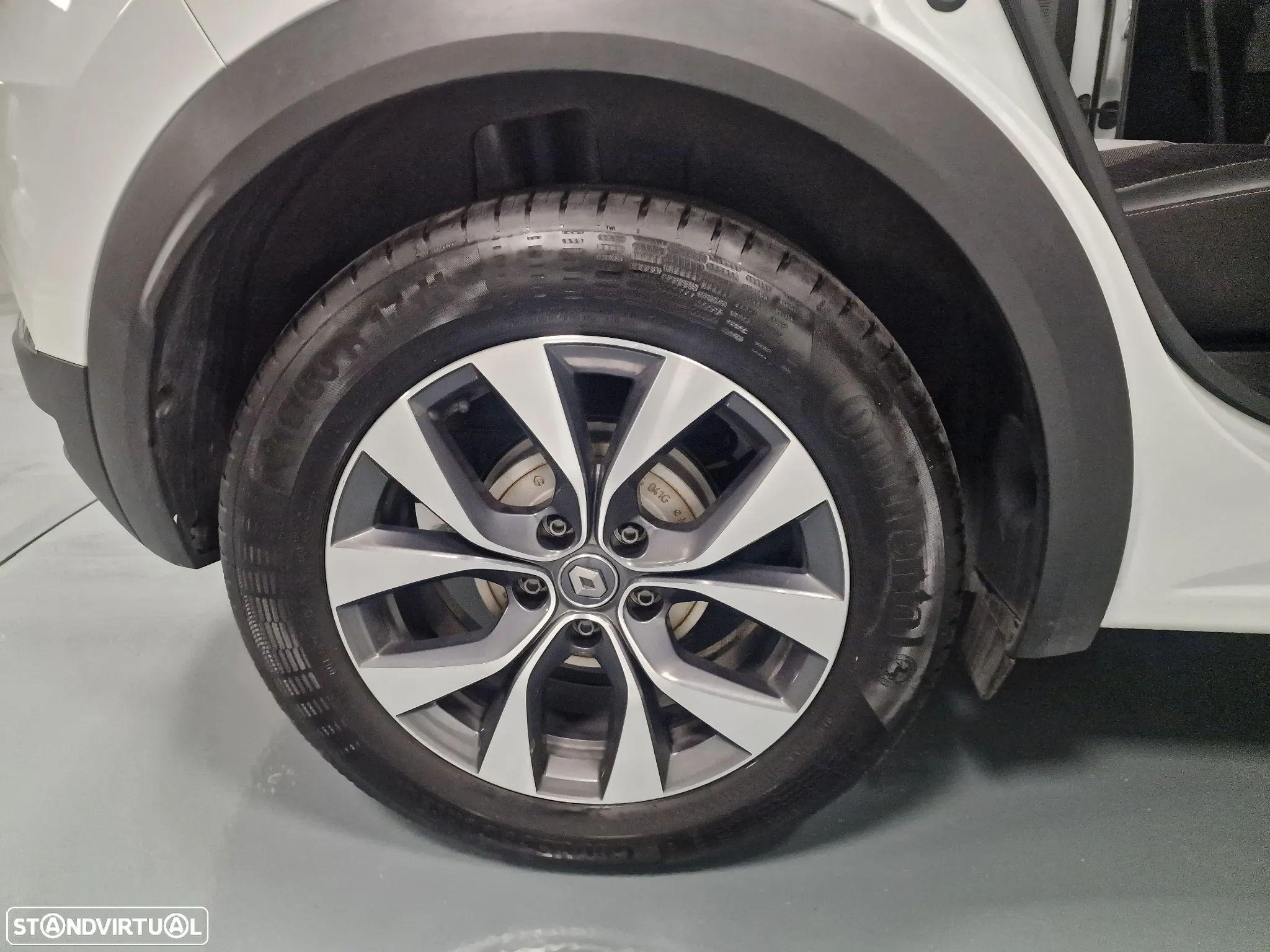 Renault Captur 1.5 dCi Exclusive - 36