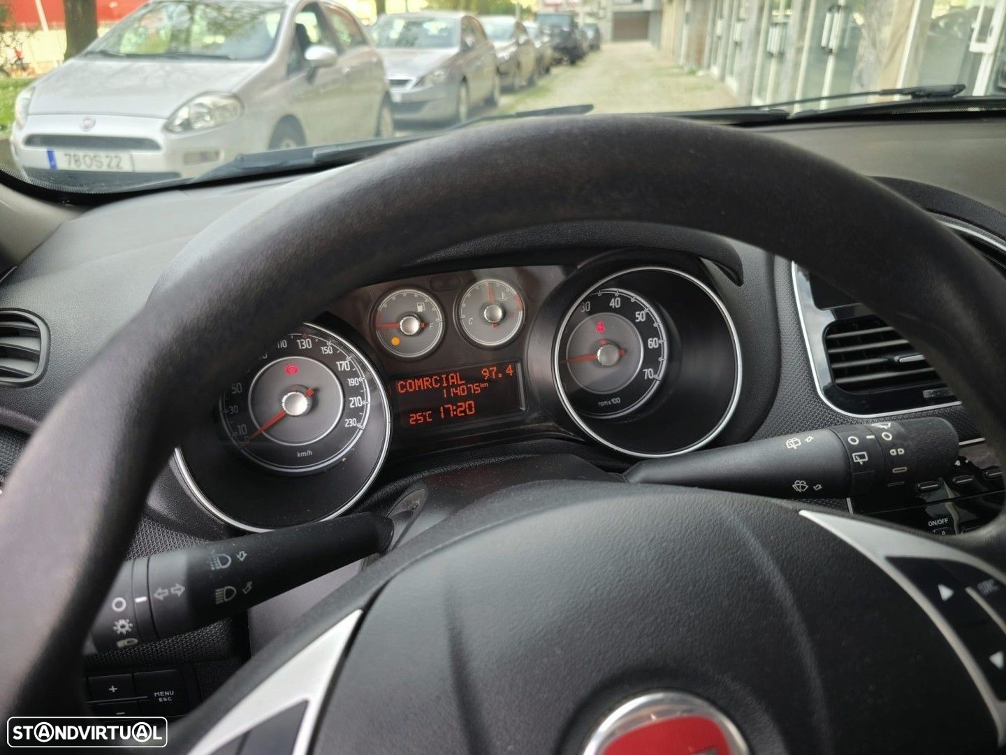 Fiat Punto 1.2 Young S&S - 19