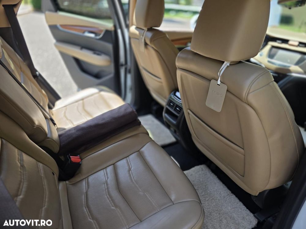 Cadillac XT5 3.6 V6 AWD Platinum - 12