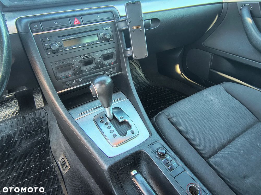 Audi A4 Avant - 12