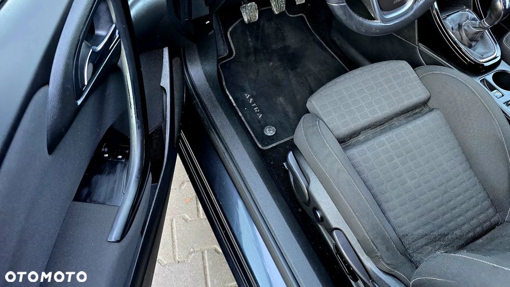 Opel Astra 1.4 Turbo Innovation - 16