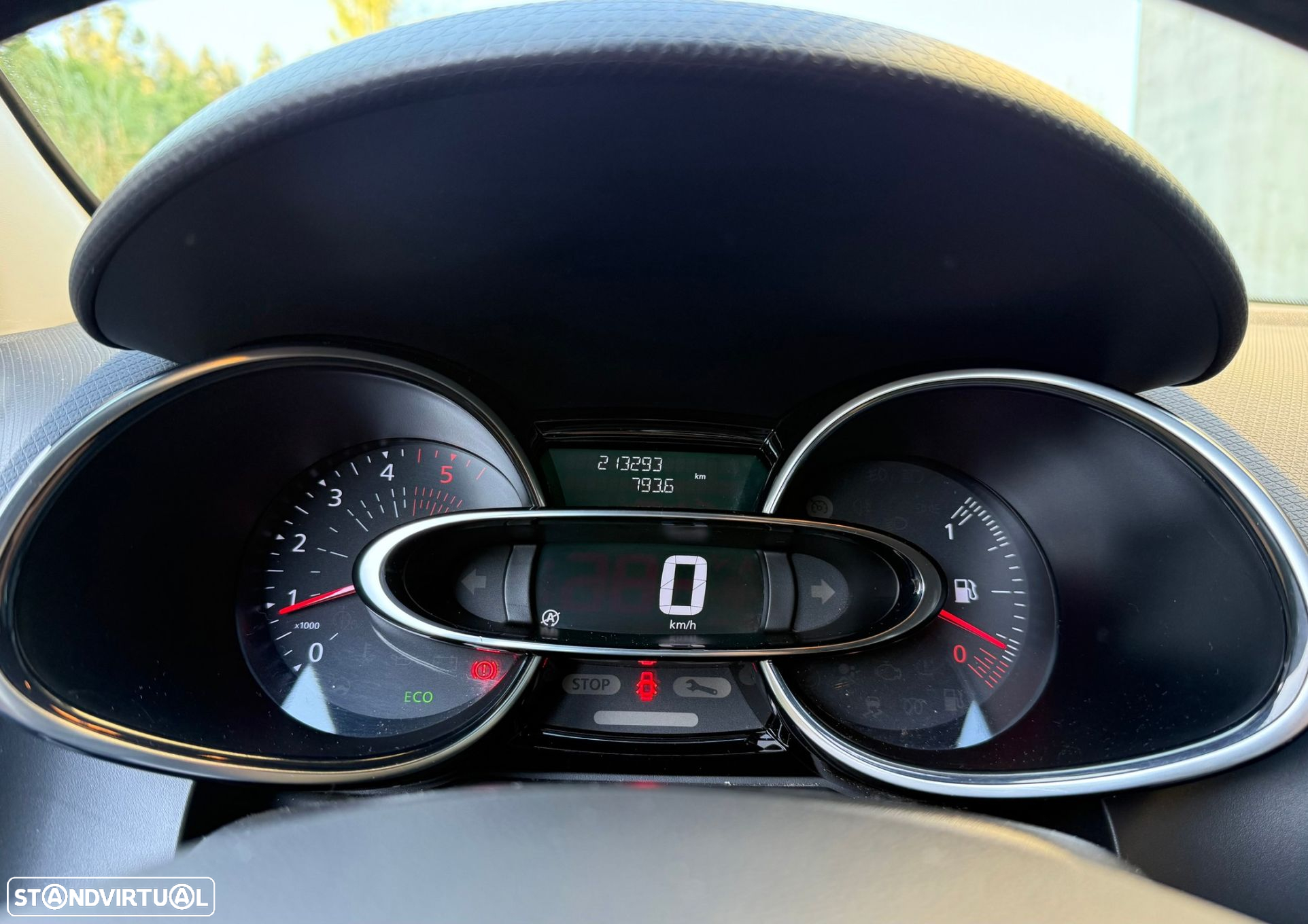 Renault Clio 1.5 dCi Zen - 14