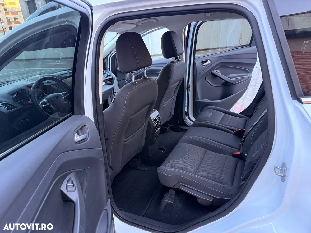 Ford Kuga 2.0 TDCi 4x4 Aut. Individual - 7