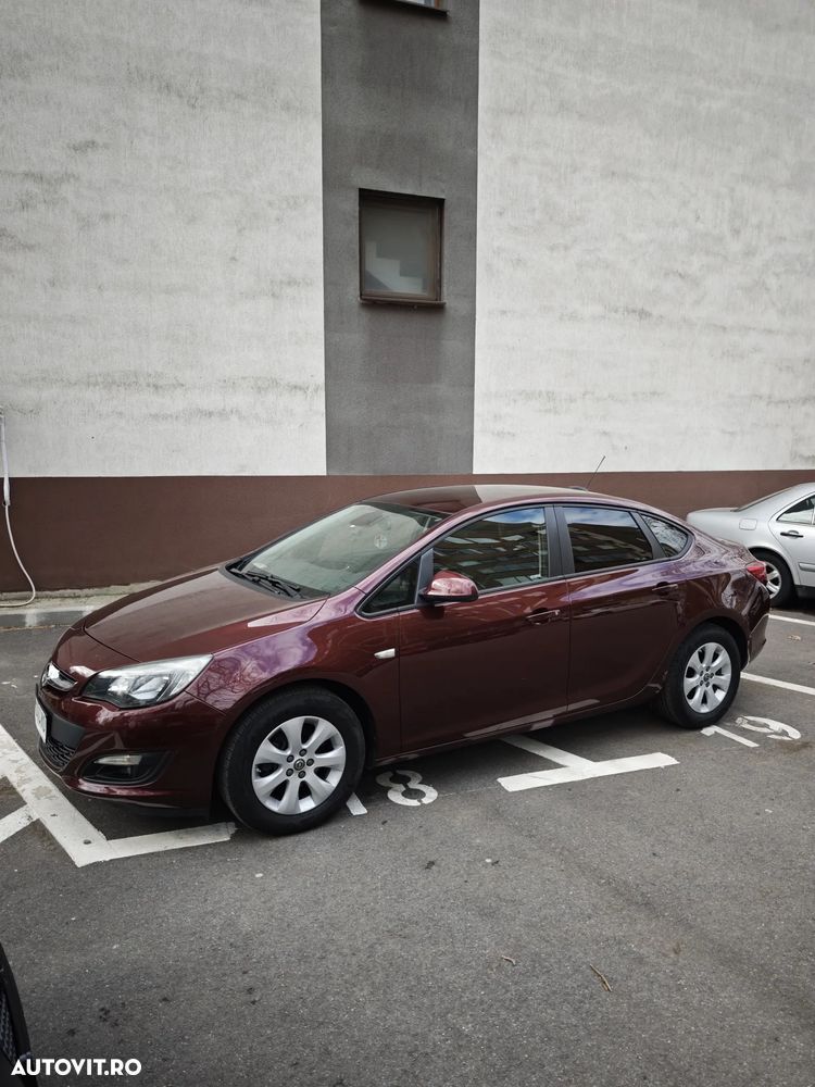 Opel Astra 1.4 Turbo ECOTEC Start/Stop Enjoy - 2