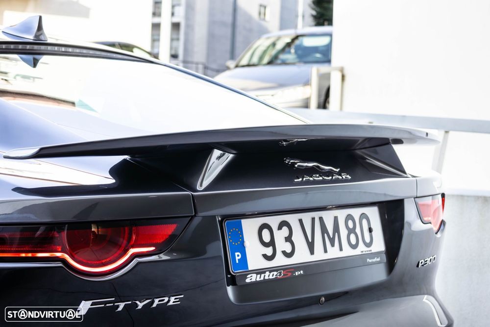 Jaguar F-Type 2.0 i4 R-Dynamic - 13