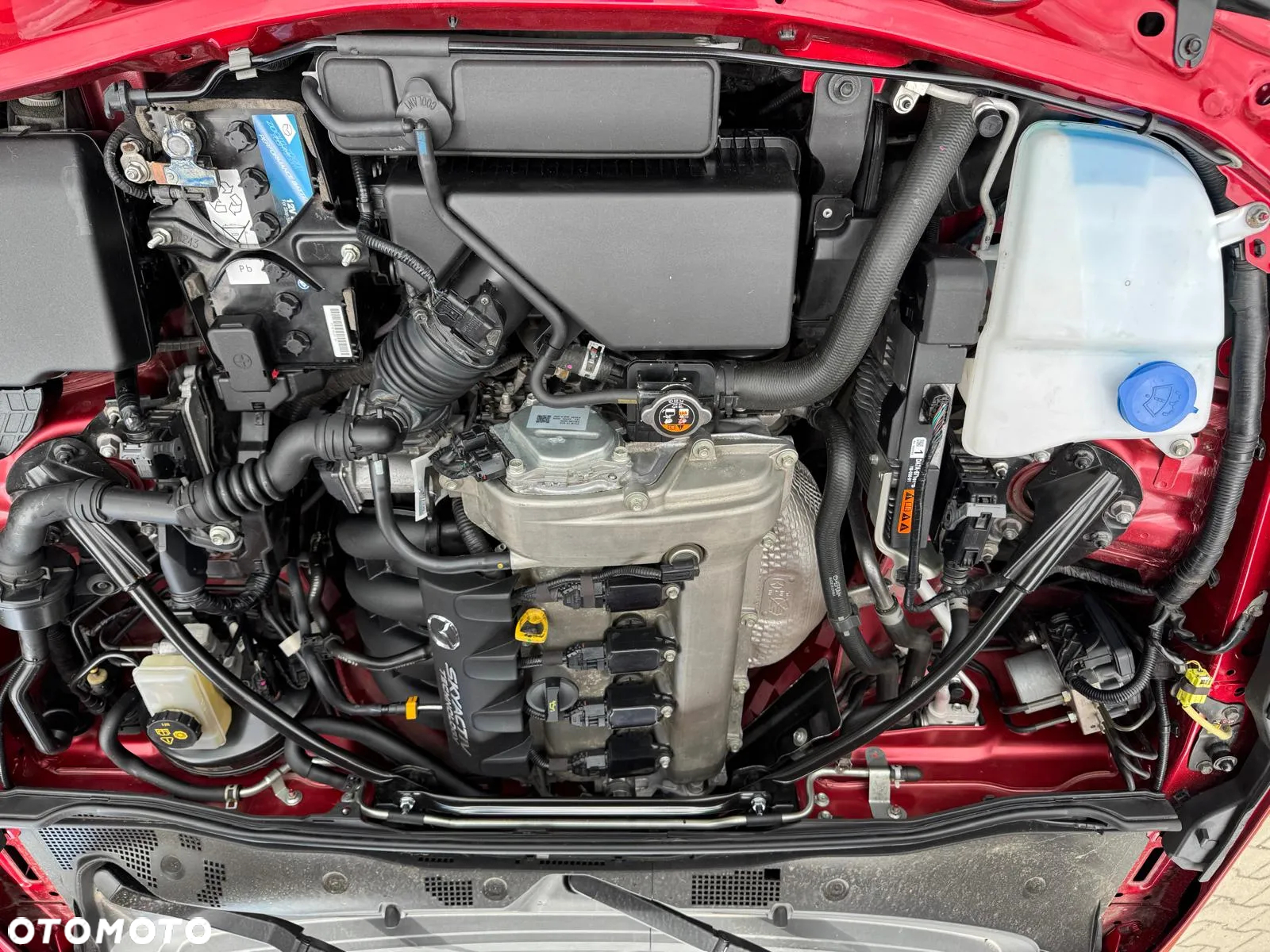 Mazda MX-5 SKYACTIV-G 160 i-ELOOP Sports-Line - 17