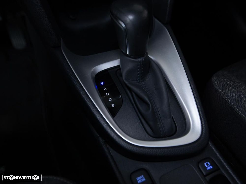 Toyota Yaris Cross 1.5 HDF Comfort Plus - 20