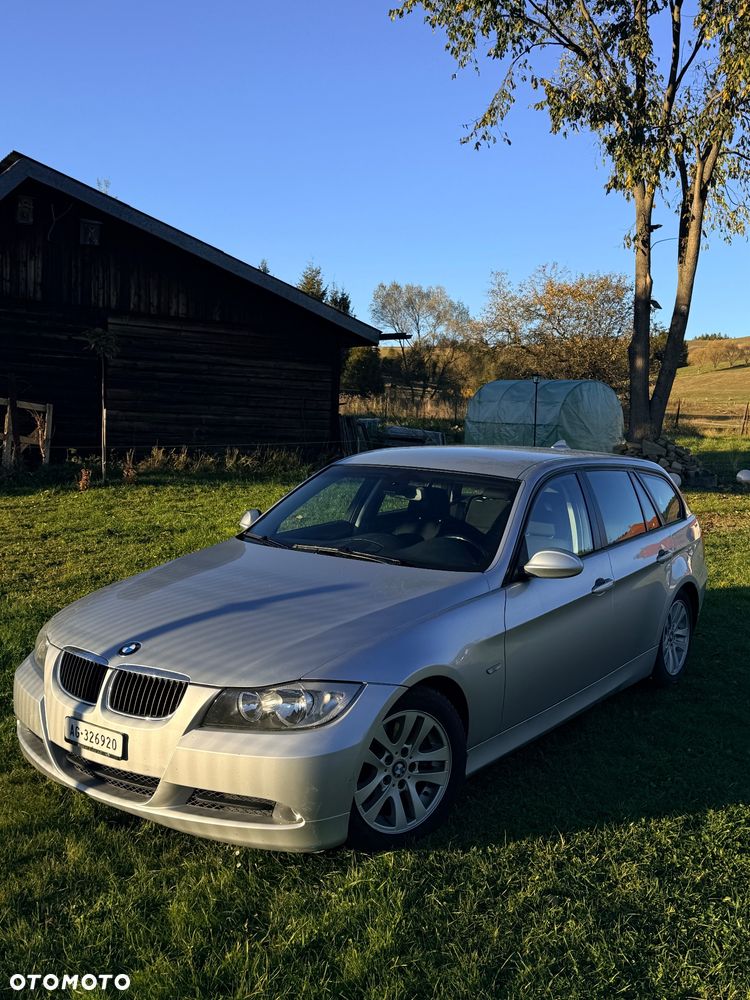 BMW Seria 3 2006 photo 2