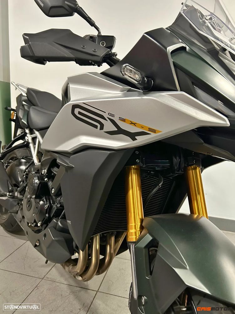 Suzuki GSX 1000GX - 7