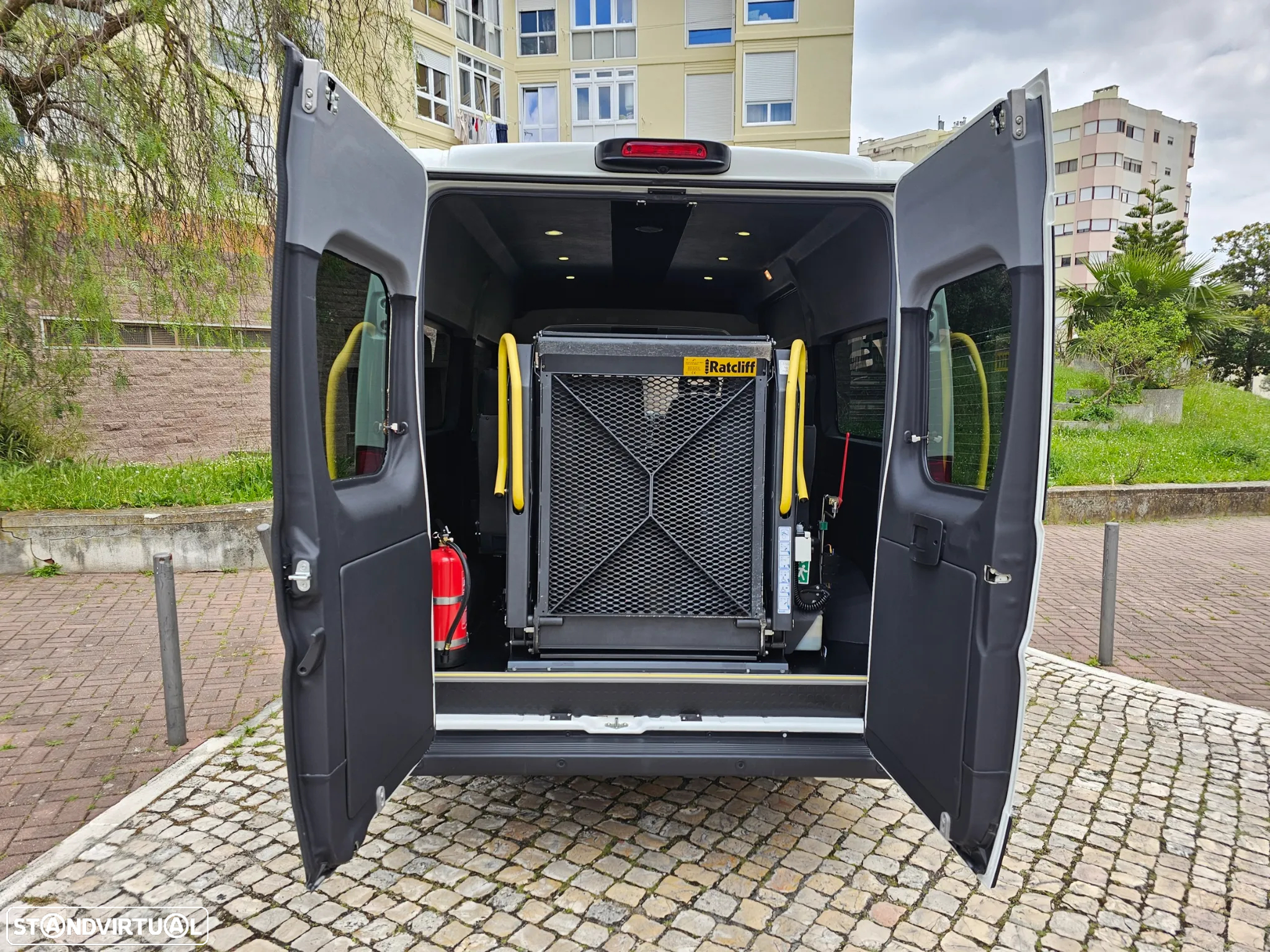 Peugeot Boxer 2.0 BlueHDi 330 L1H1 - 6