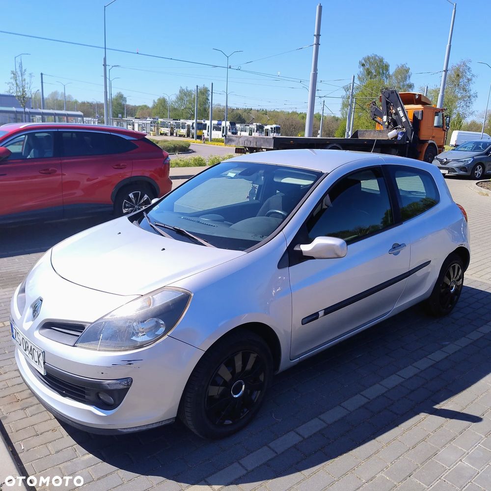 Renault Clio - 3