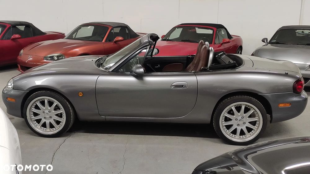 Mazda MX-5 1.6i 16V - 29