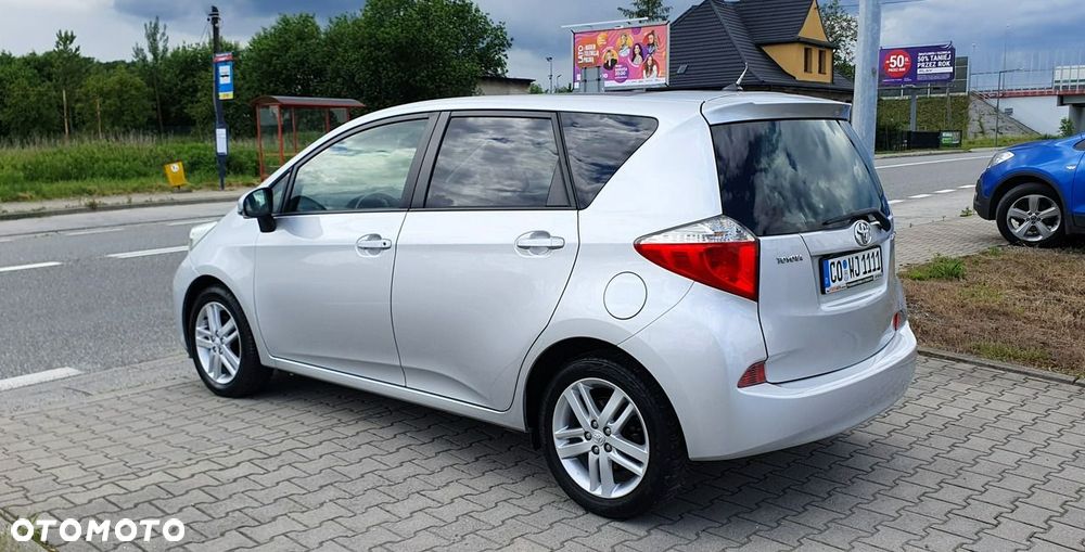Toyota Verso S - 4