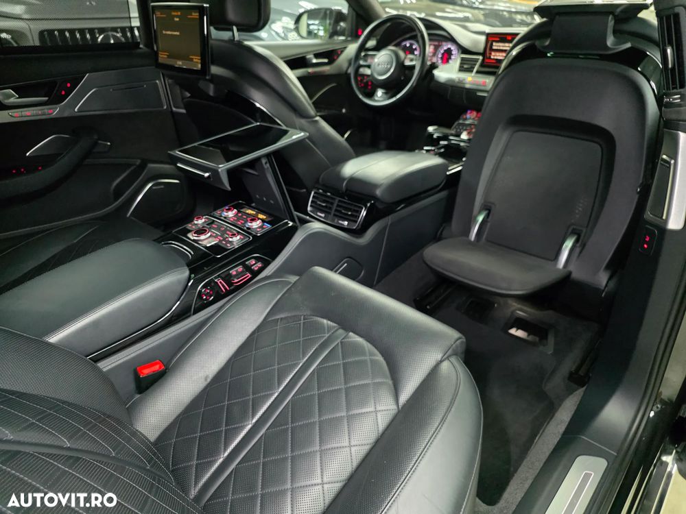 Audi A8 4.2 TDI DPF (clean diesel) quattro tiptronic Lang - 9