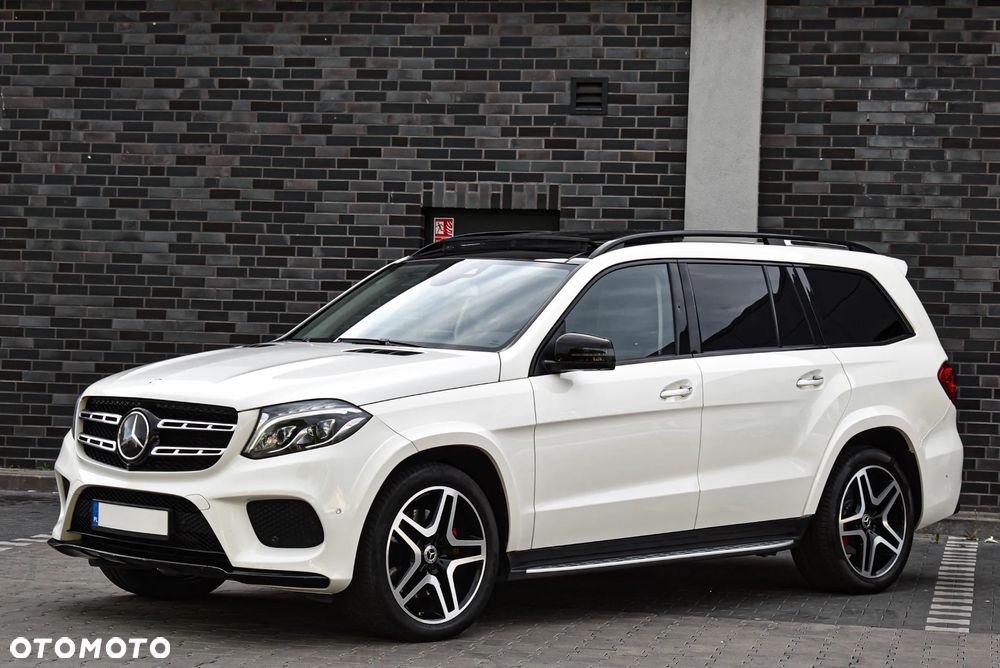 Mercedes-Benz GLS 350 d 4Matic 9G-TRONIC Exclusive - 38