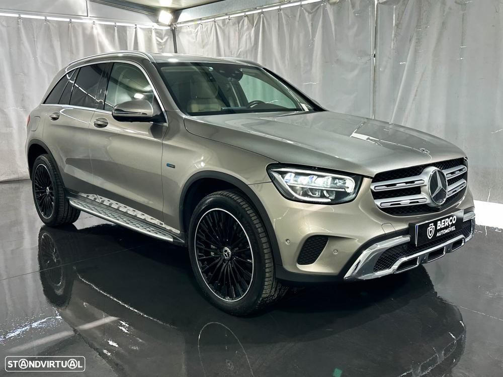 Mercedes-Benz GLC 300 e 4Matic 9G-TRONIC Edition AMG Line - 4