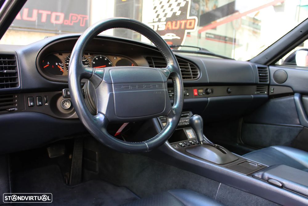 Porsche 968 - 21
