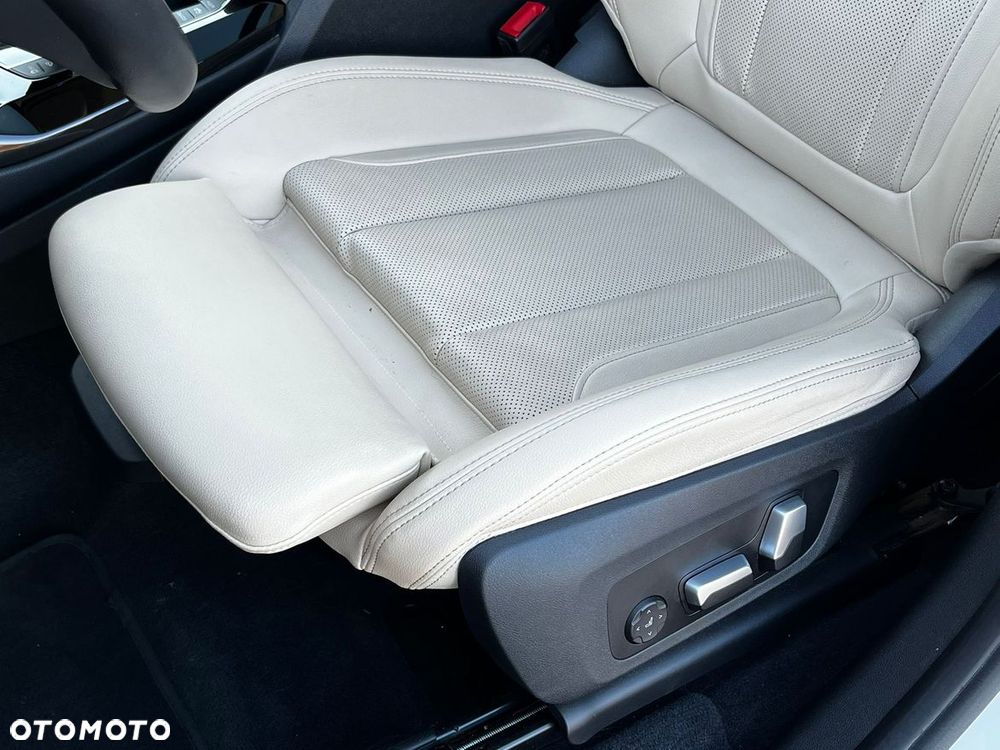 BMW X3 xDrive30d xLine - 13