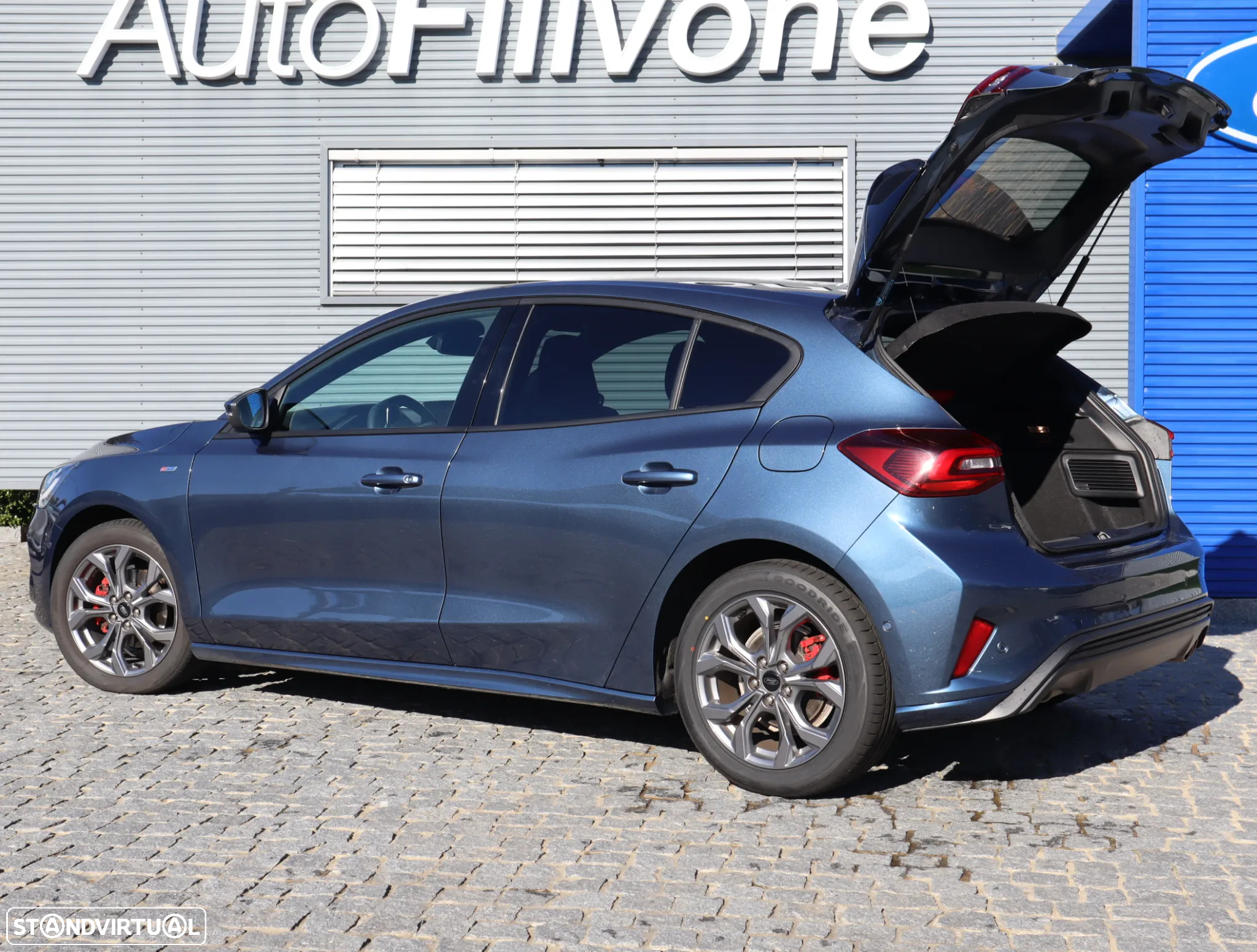 Ford Focus 1.0 EcoBoost MHEV ST-Line - 54