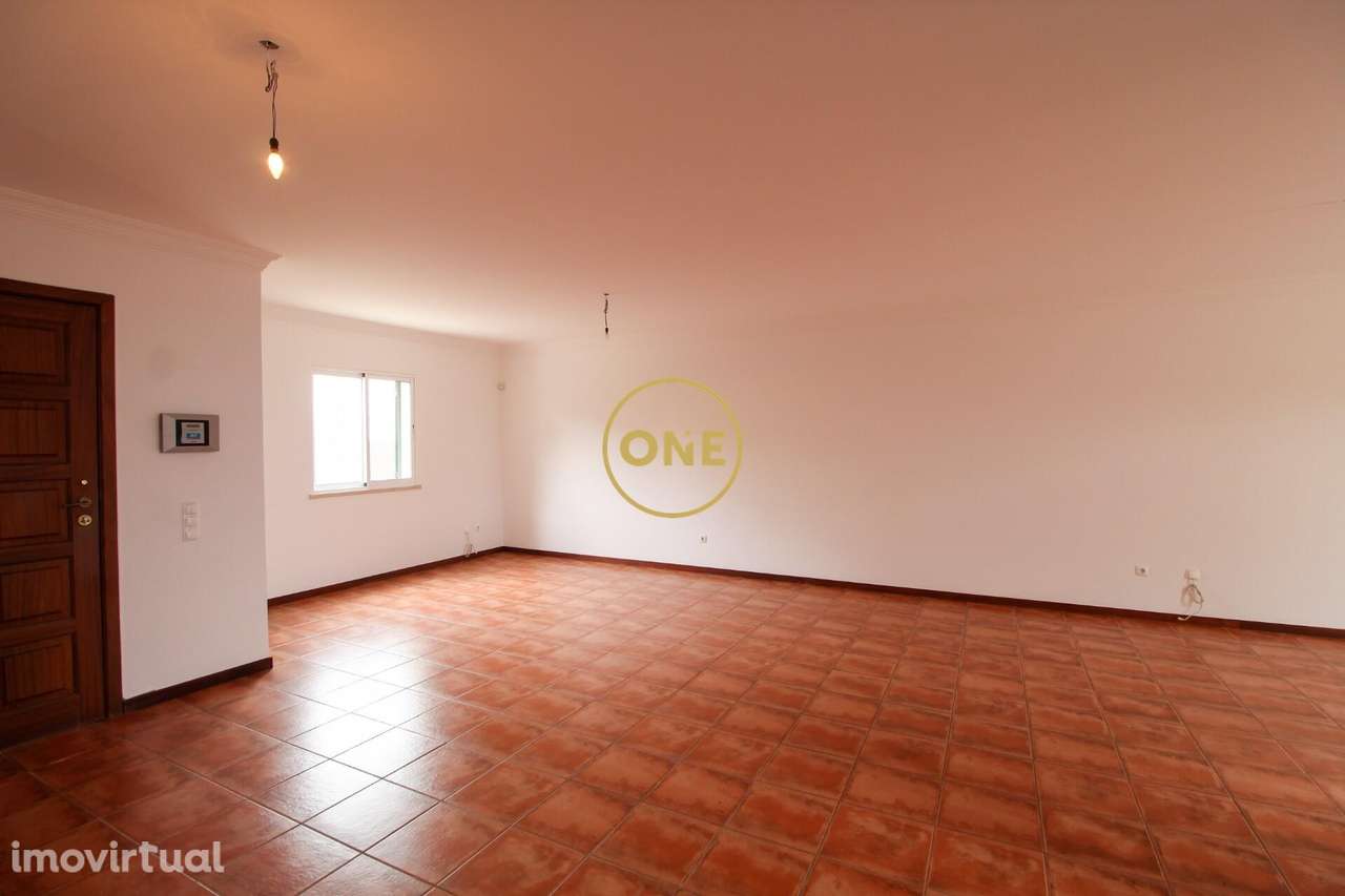 Moradia T4 - Grande imagem: 2/44