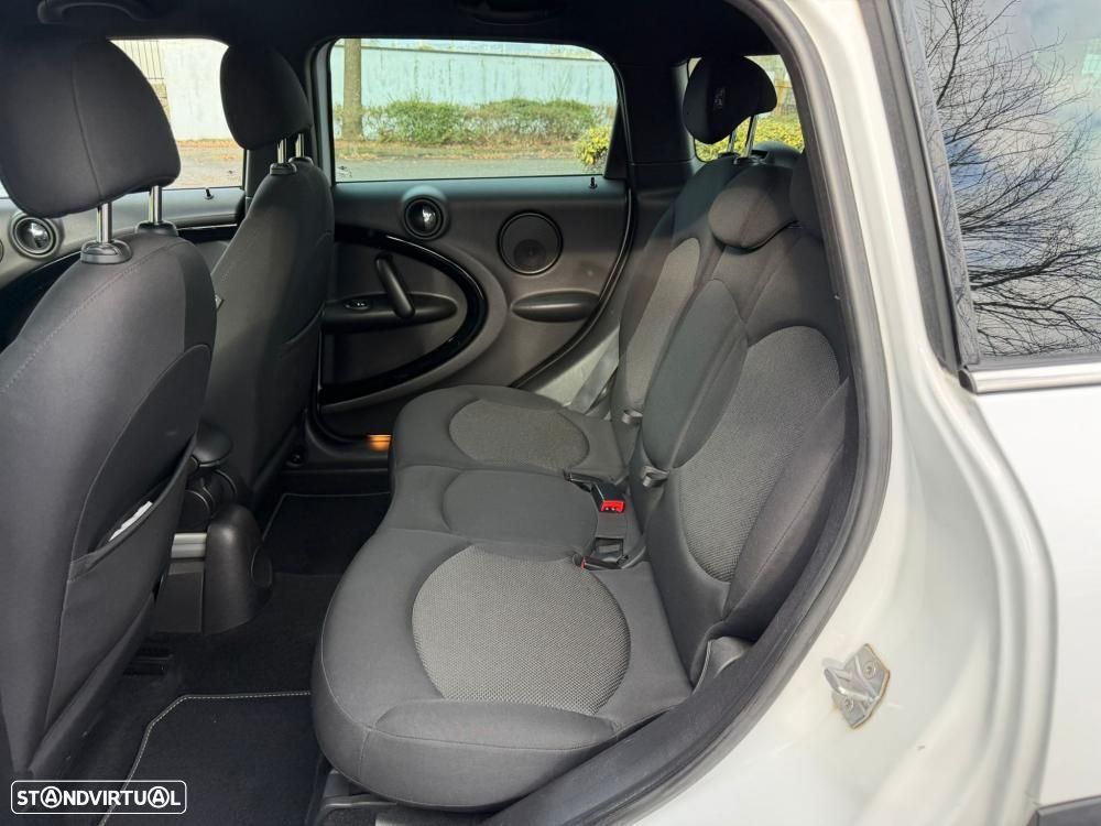 MINI Countryman Cooper D - 22