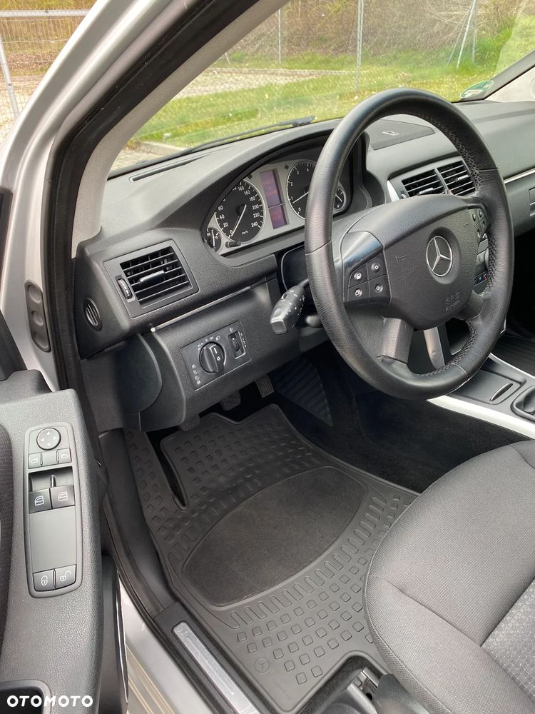 Mercedes-Benz Klasa B 200 Turbo - 34
