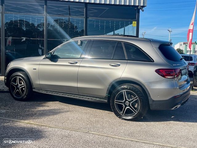 Mercedes-Benz GLC 300 de 4Matic 9G-TRONIC AMG Line - 31