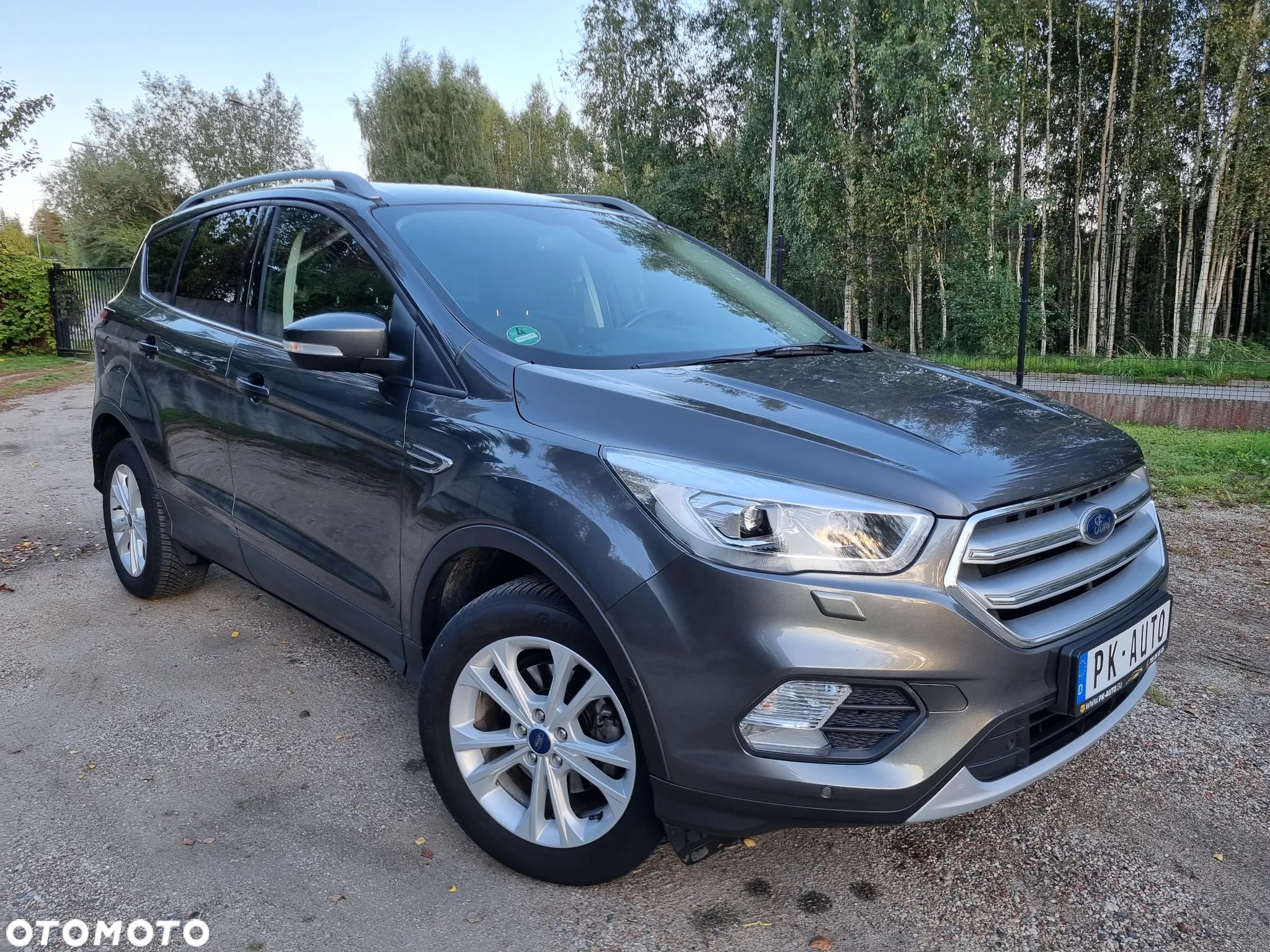 Ford Kuga 1.5 EcoBoost 2x4 Titanium - 32