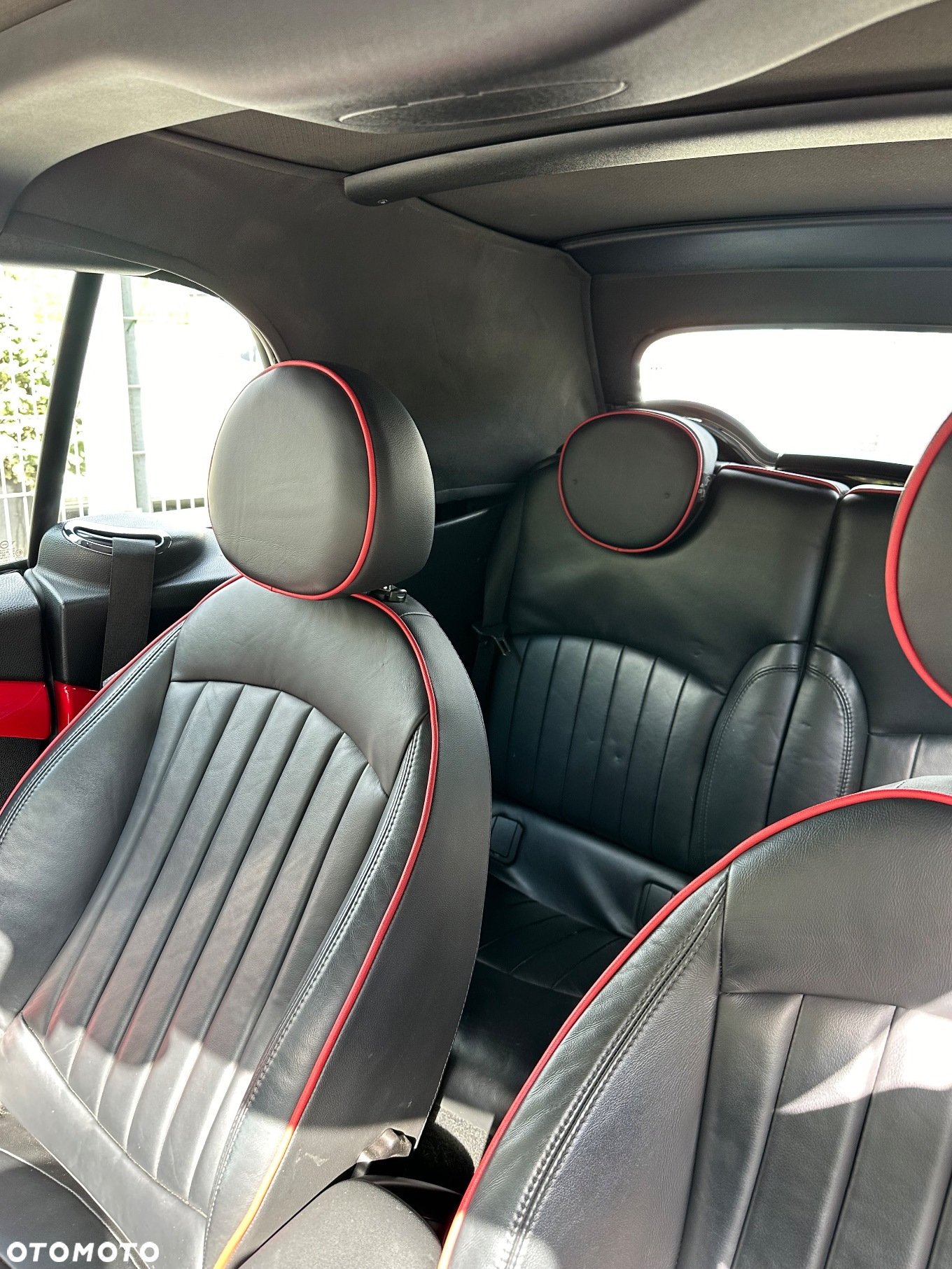 MINI John Cooper Works Cabrio - 15