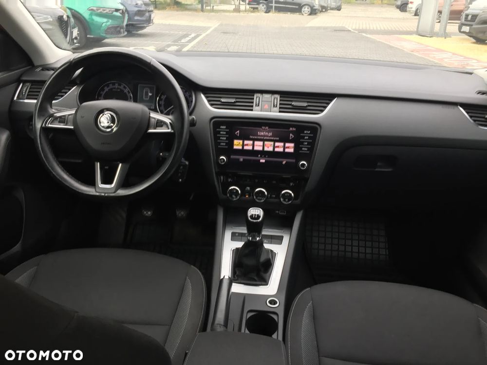 Skoda Octavia 1.6 TDI Ambition - 8