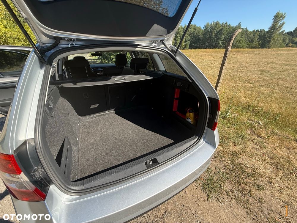 Skoda Octavia 2.0 TDI SCR Style - 10