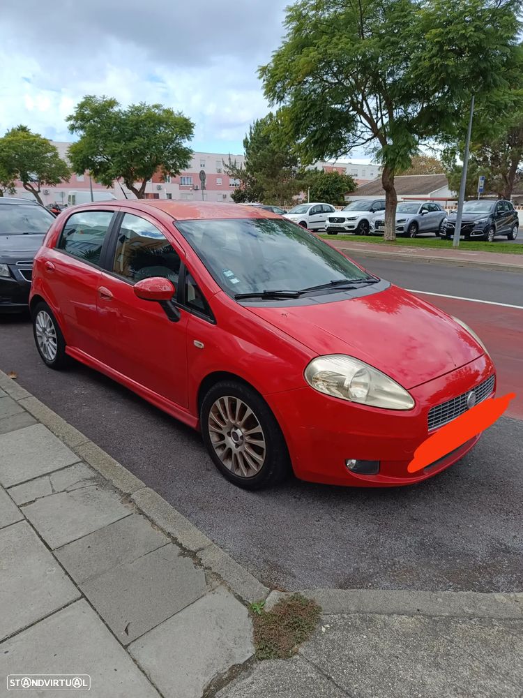 Fiat Grande Punto 1.3 M-Jet Redbull Blue Elements - 2